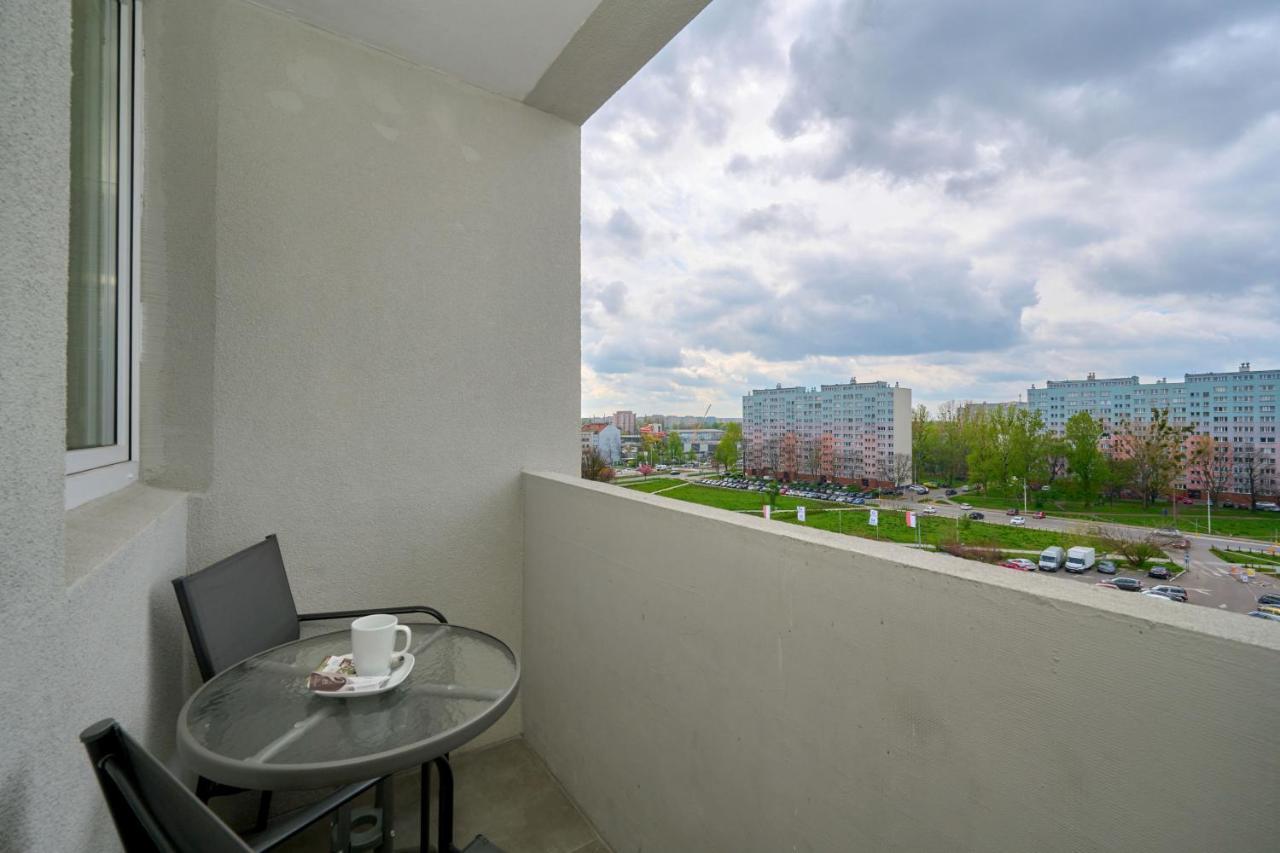 Apartament Studzienna Wroclaw By Noclegi Renters Exterior foto